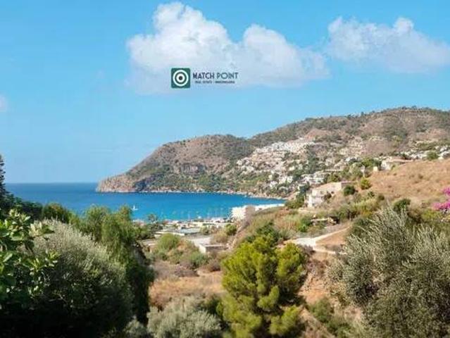 Casa en Venta en Almuñécar