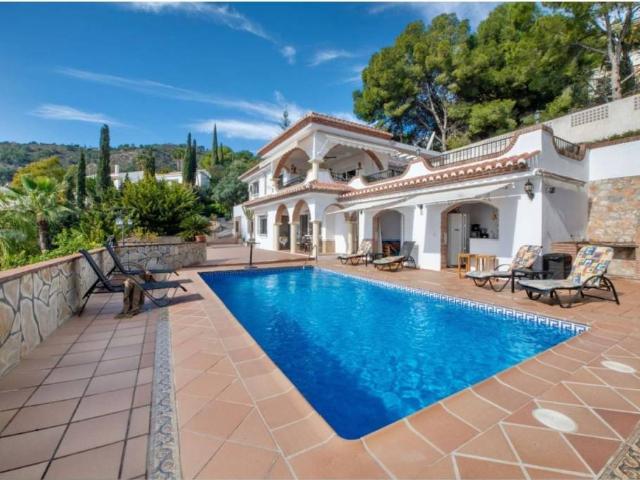 Casa en Venta en Almuñécar