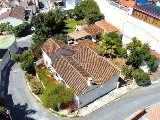 Casa en venta en Almuñécar, Cotobro. 405 Chalet Miramar. Casas.