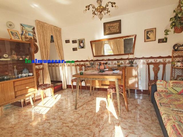 Casa en venta en Almuñécar, Almuñecar centro. Casas.