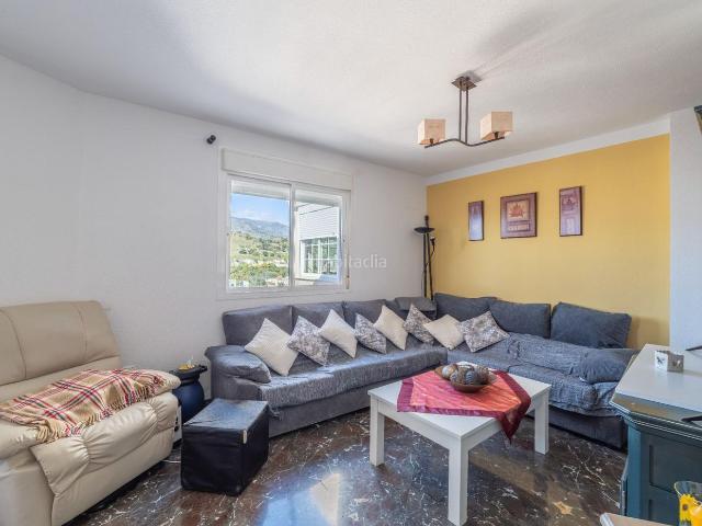 Casa en venta en Almuñécar, La Herradura. Casa en venta en La Herradura con vistas al mar y la bahía. Casas.