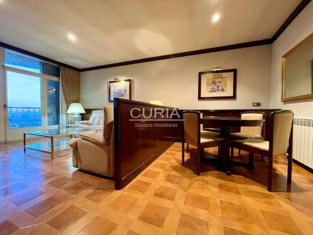 Casa en venta en Alpicat. SOLEADA CASA DE PUEBLO EN ALPICAT CON ASCENSOR Y TERRAZA. Casas.