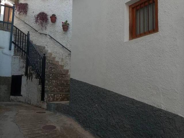 Casa en Venta en Alpujarra de La Sierra