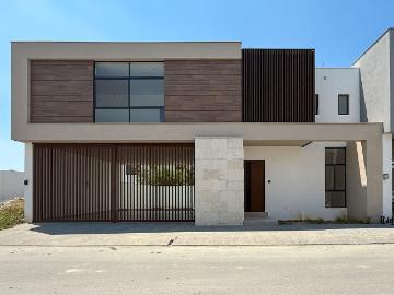 Casa en venta en Altares Residencial, Cancún, Nuevo León