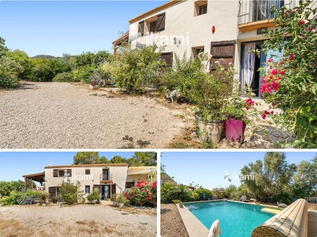 Casa en venta en Ametlla de Mar L´, L´Ametlla de Mar Costa Dorada. Amplia parcela varios chalets y establo. Casas Ametlla de Mar.