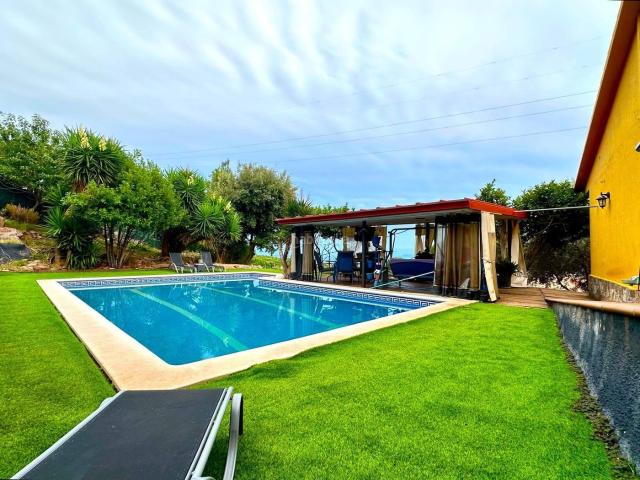 Casa en venta en Ametlla del Vallès L´. Casa en venta a 4 vientos con piscina en lAmetlla del Vallès. Casas Ametlla del Vallès.