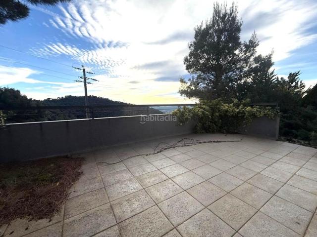 Casa en venta en Ametlla del Vallès L´. Casa independiente con gran potencial en L'Ametlla del Vallès. Casas Ametlla del Vallès.