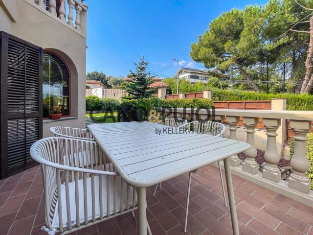 Casa en venta en Ametlla del Vallès L´. Exclusiva vivienda de diseño con piscina en LAmetlla del Vallès. Casas Ametlla del Vallès.