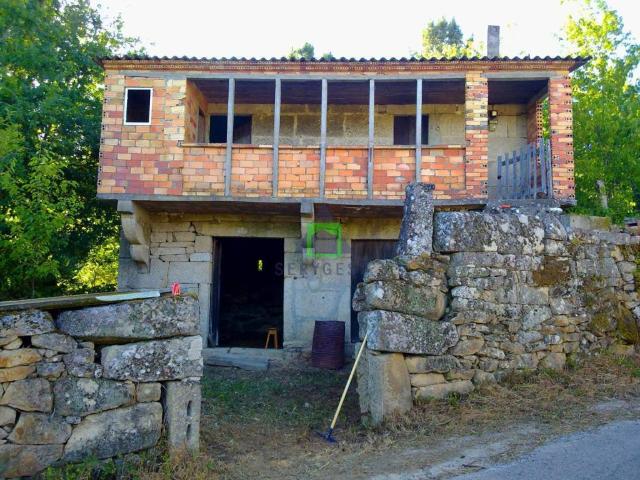 Casa en Venta en Amoeiro
