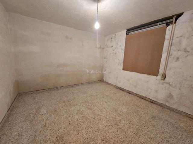Casa en venta en Amoeiro. OPORTUNIDAD! SE VENDE CASA CON TERRENO EN VENDANOVA. Casas.