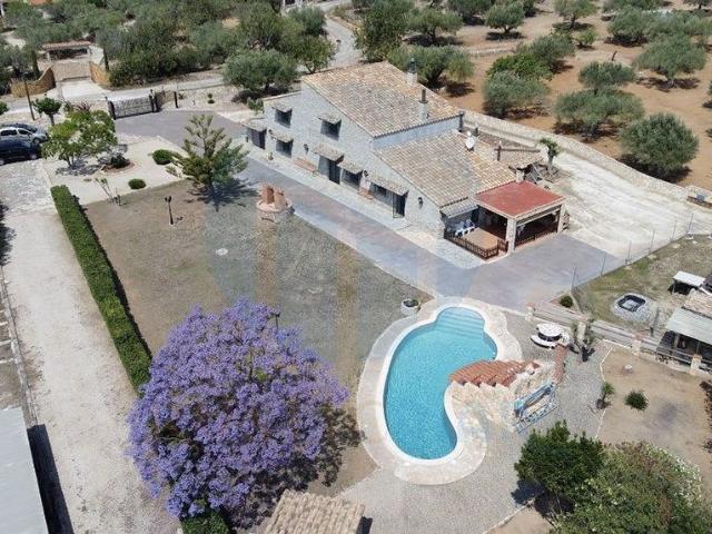 Casa en venta en Ampolla, l´, de 360 m² 4 habitaciones por 680.000 €