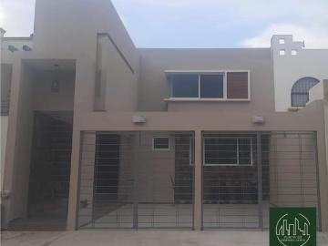 Casa en venta en Ampliación Jardines de Torremolinos, Morelia, Michoacán de Ocampo