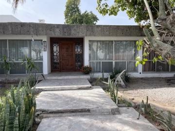 Casa en venta en Ampliación Los Ángeles, Torreón: Ideal para familias