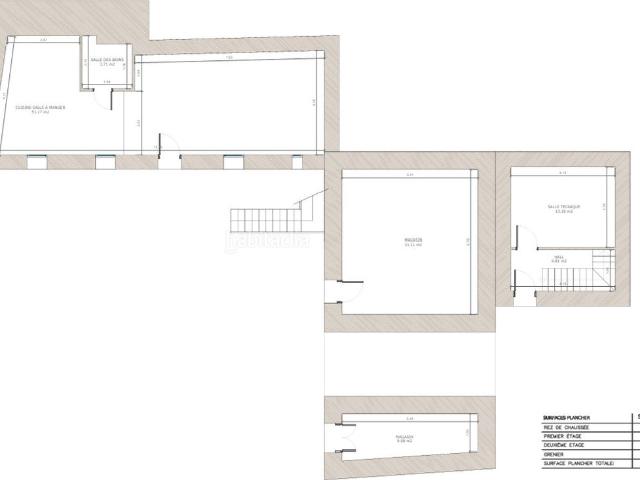 Casa en venta en Angoustrine Villeneuve des Escaldes Pirineos. Gran casa histórica y única. Casas.