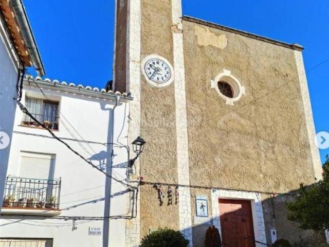 Casa en venta en Andilla. También alquiler con opción a compra. Casas.