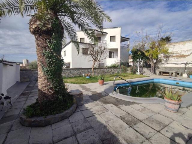 Casa en Venta en Andújar