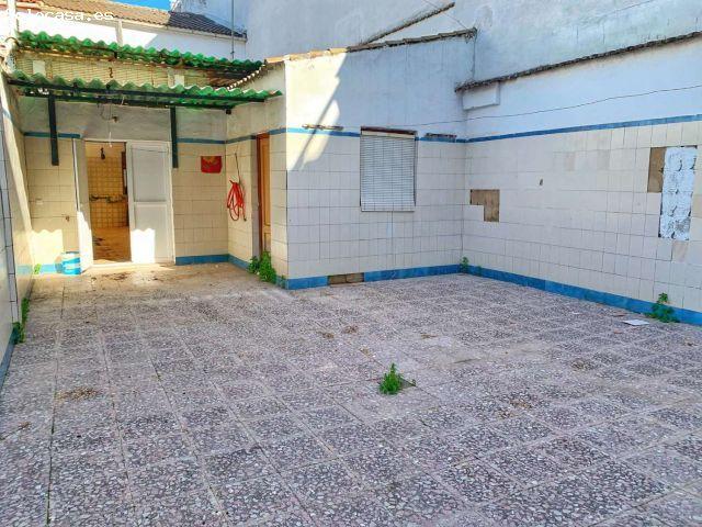 PLAZA DE APARCAMIENTO