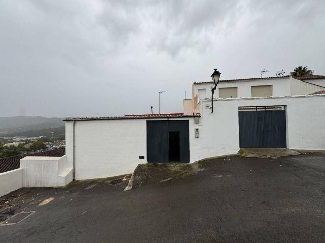 Casa en Venta en Antequera