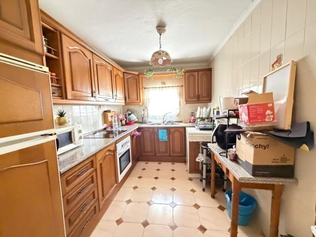 Casa en venta en Antequera, Bobadilla Bobadilla Estación La Joya. Amplia casa en Bobadilla Estación con patio y garaje. Casas.