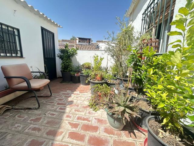 Casa en venta en Antequera, Casco Histórico. Casa en Zona Casco Histórico de Antequera Amplia y Listo para Entrar a Vivir. Casas.