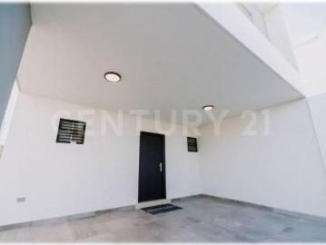 Casa en venta en Apodaca, Sector privado cerca de Av Sendero