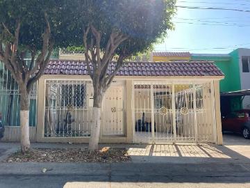Casa en venta en Arcos de Zapopan 1a. Sección, Zapopan, Jalisco