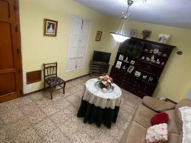 Casa en Venta en Archidona