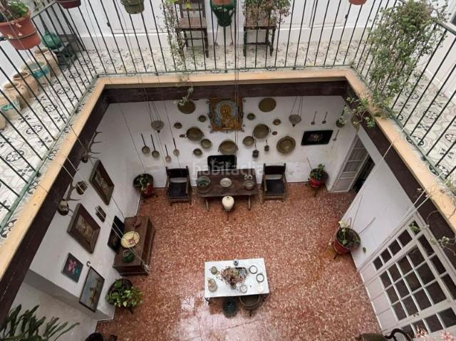 Casa en venta en Arahal. VIVIENDA EN LA CALLE ESPADEROS. Casas.