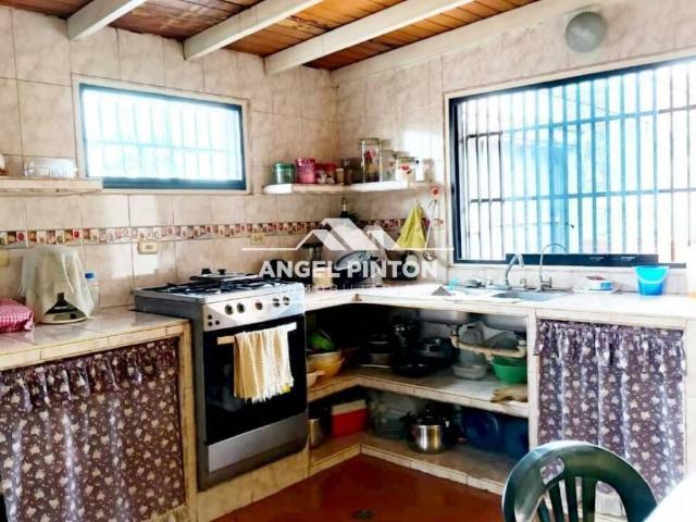 Casa en Venta en Araure Portuguesa 90 m2. 3 hab