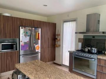 Casa en venta en Arboledas de Zavaleta, Santa Cruz Guadalupe, Puebla