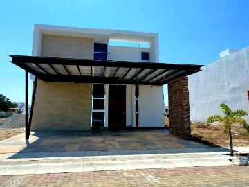 Casa en venta en Arboledas, Manzanillo, Colima