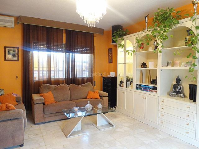 Casa en venta en Arganda del Rey, Centro. Hay casas que se visitan y otras que se sienten hogar desde el primer instante !. Casas Arganda del.