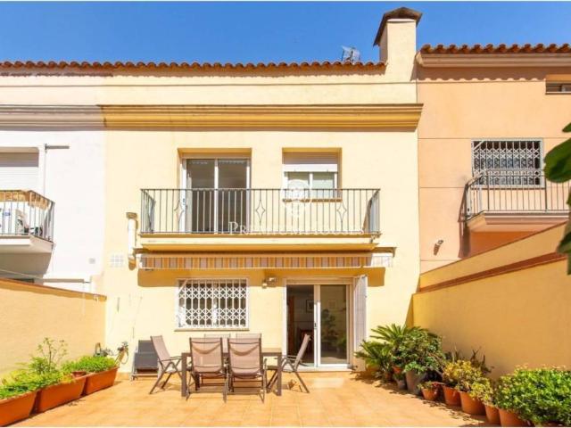 Casa en Venta en Argentona