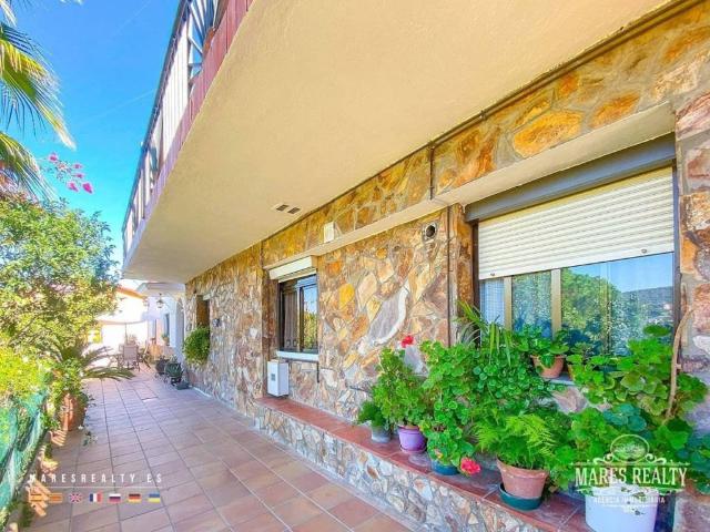 Casa en Venta en Argentona
