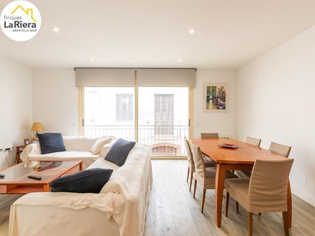 Casa en venta en Arenys de Munt. CASA DE PUEBLO MUY CÉNTRICA A PUNTO PARA ENTRAR A VIVIR !. Casas Arenys de.