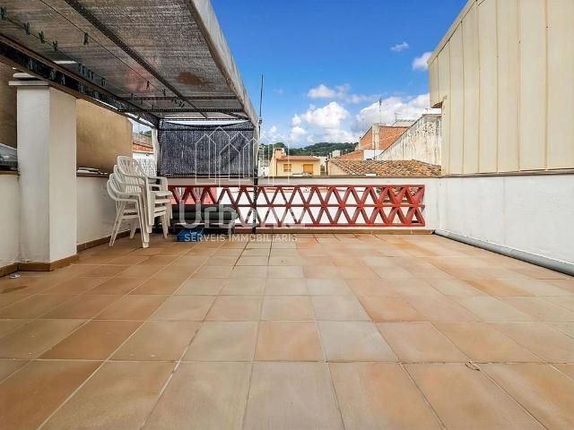 Casa en venta en Arenys de Munt, de 144 m² 4 habitaciones por 410.000