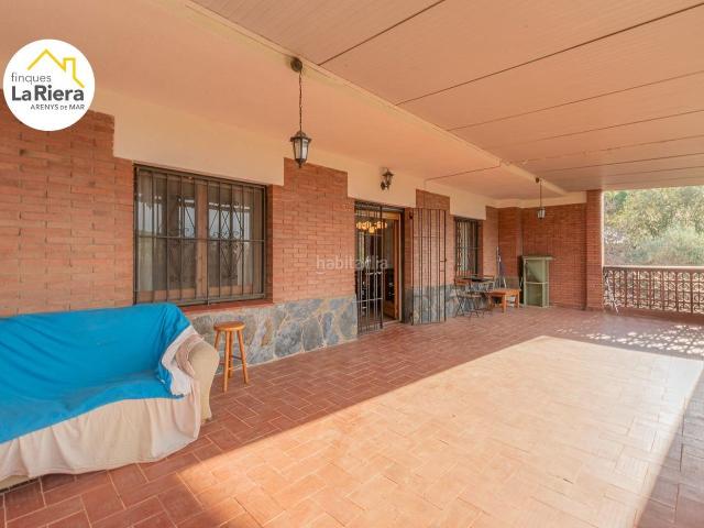 Casa en venta en Arenys de Munt. FINCA RUSTICA CON BONITA CASA Y VISTAS AL MAR!. Casas Arenys de.