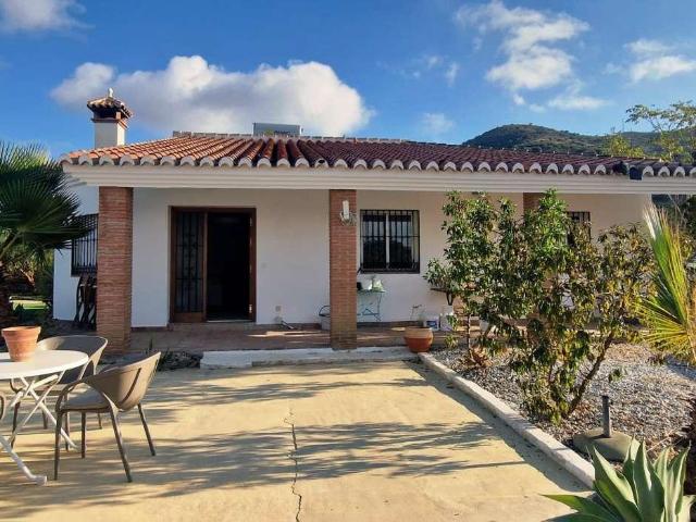 Casa en venta en Arenas Málaga