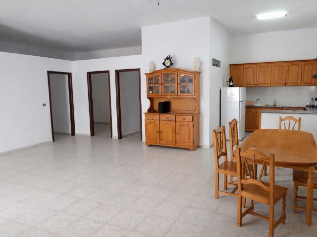 Casa en venta en Arico. Estupenda Casa en La Jaca. Casas.