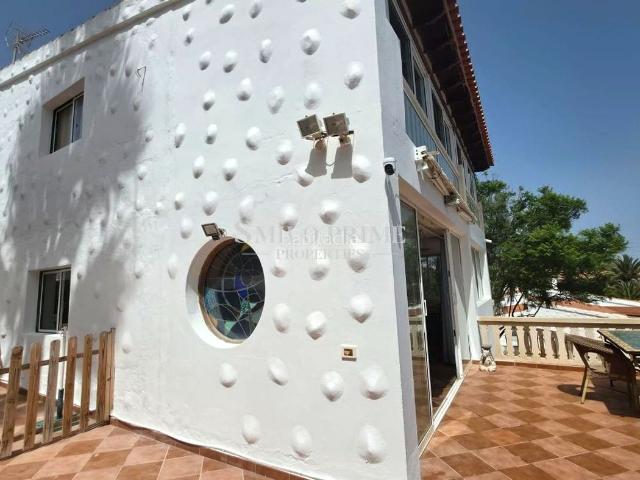 Casa en venta en Arona, Chayofa. Esclusivo chalet en una de las zonas residenciales más valoradas del sur de Tenerife. Casas.