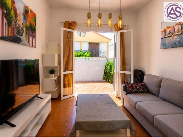 Casa en venta en Arona, Playa de las Américas. Dúplex en venta en Playa de las Américas. Casas.