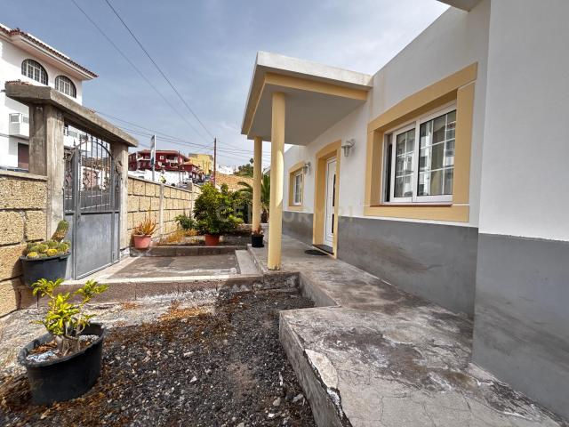 Casa en venta en Arona, Santa Cruz de Tenerife