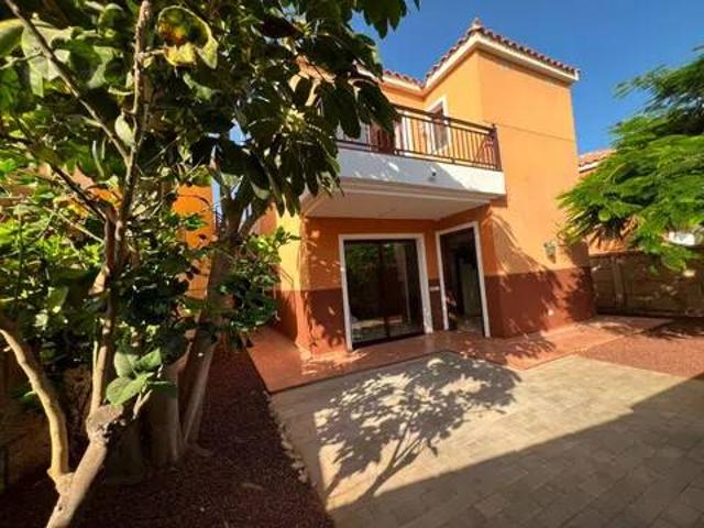 Casa en Venta en Arona