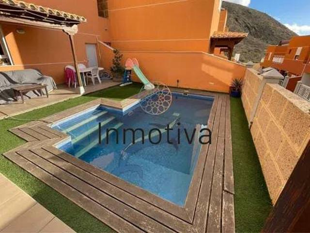 Casa en Venta en Arona