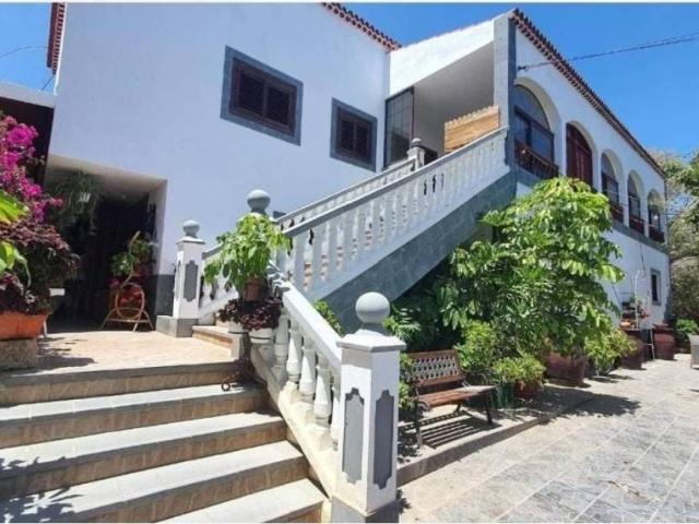 Casa en Venta en Arona