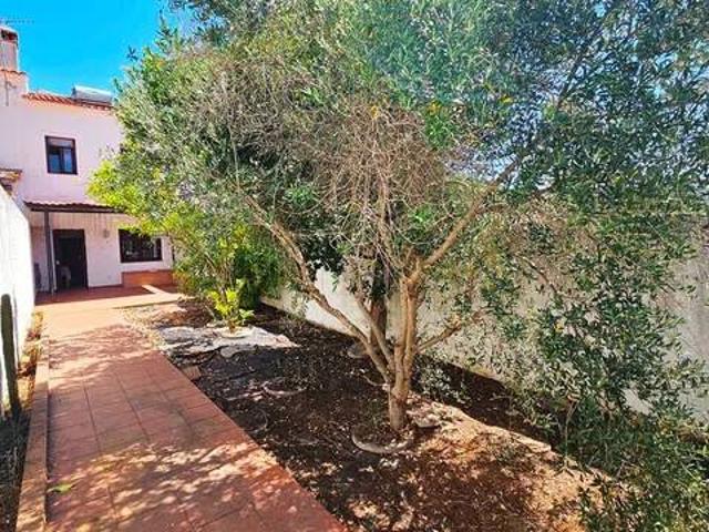 Casa en Venta en Aroche