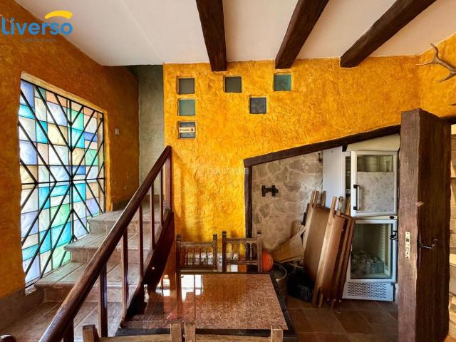 Casa en venta en Arlanzón. CASA CON BARASADOR Y VIVIENDA INDEPENDIENTE EN ARLANZÓN GRAN OPORTUNIDAD DE INVERSIÓN. Casas.