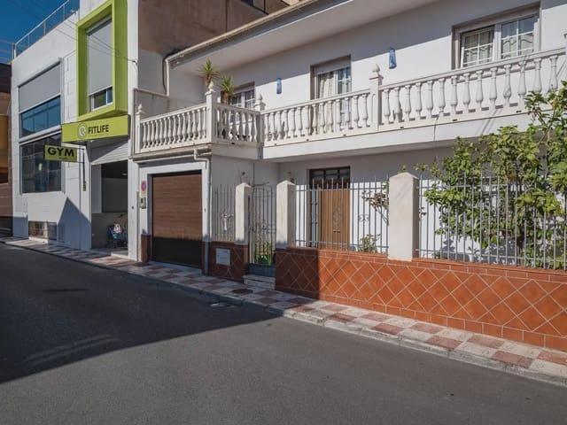 Casa en venta en Armilla, Granada