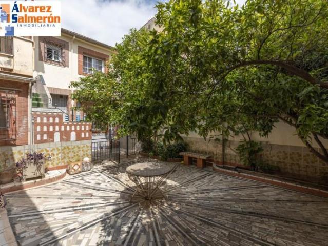 Casa en venta en Armilla, San Miguel
