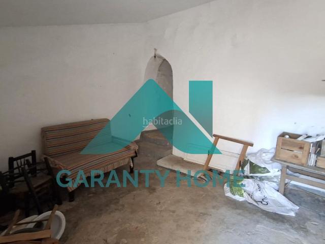 Casa en venta en Arroyo de la Luz. CASA DE DOS PLANTAS EN VENTA CENTRO DE ARROYO DE LA LUZ. Casas Arroyo de la.